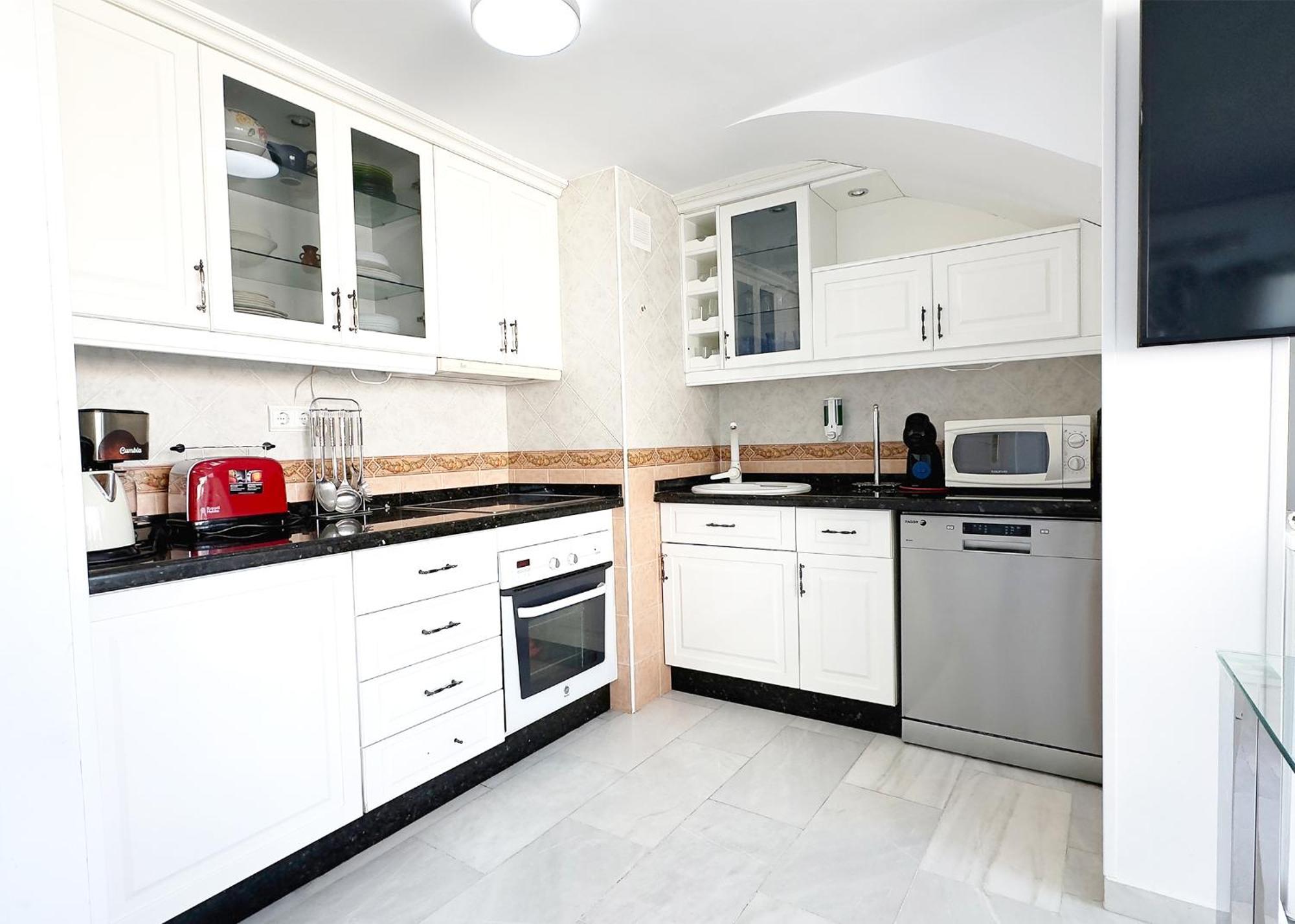 Skol 508 West Facing Duplex Apartment With Amazing Sea Views Marbella Eksteriør billede