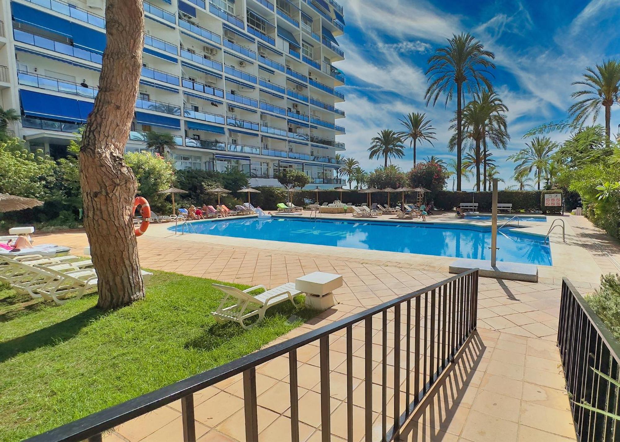 Skol 508 West Facing Duplex Apartment With Amazing Sea Views Marbella Eksteriør billede